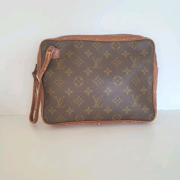 LOUIS VUITTON Monogram Pochette Sports Clutch Bag Vintage Zip Wristlet